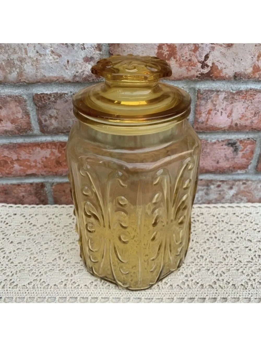 Vintage LE Smith Yellow Amber Atterbury Scroll Glass Canister Jar With Lid